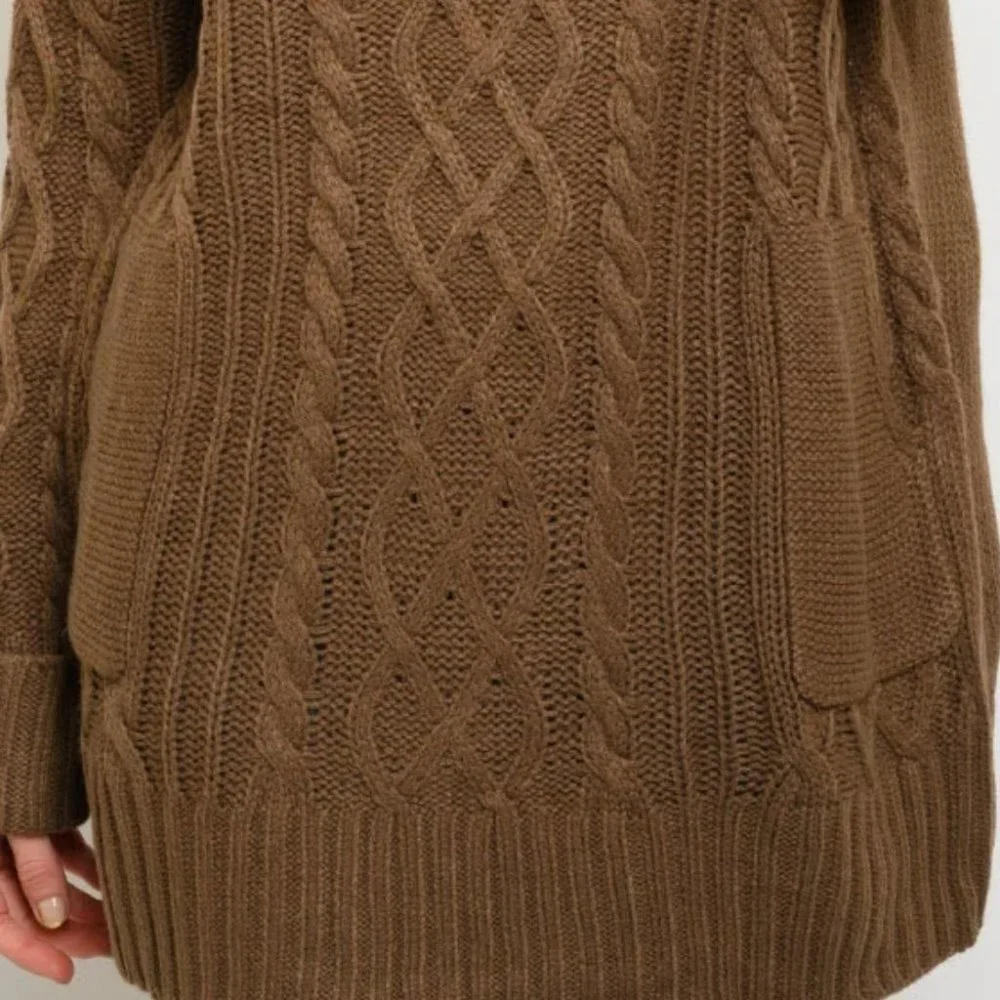 WOMEN'S LONG SLEEVE KNIT TURTLE NECK POCKETS SWEAT - Picture 4 of 4